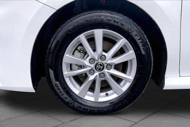 Used 2025 Toyota Camry LE FWD image 11