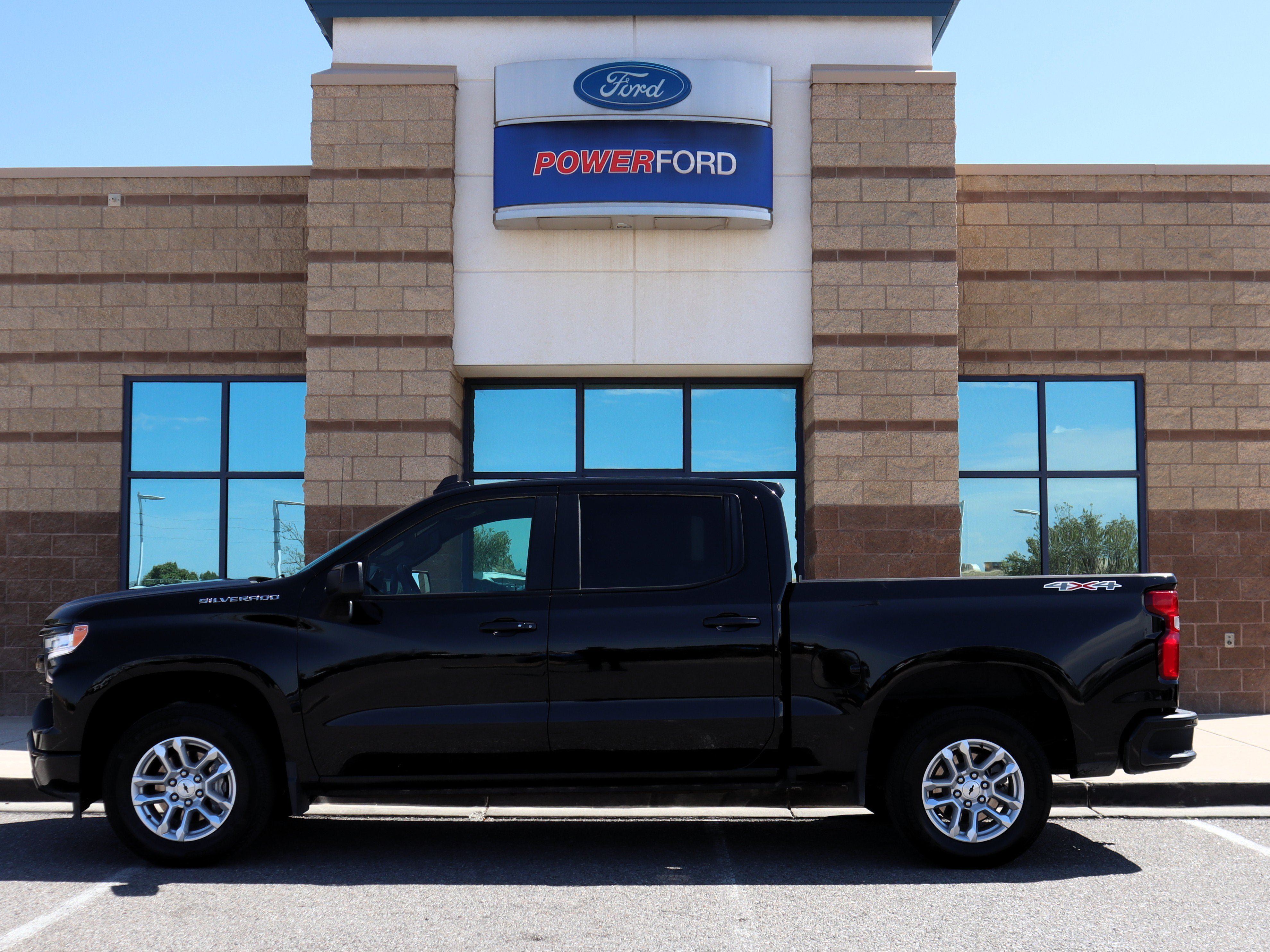 Used 2026 Chevrolet Silverado 1500 RST AWD/4WD image 9