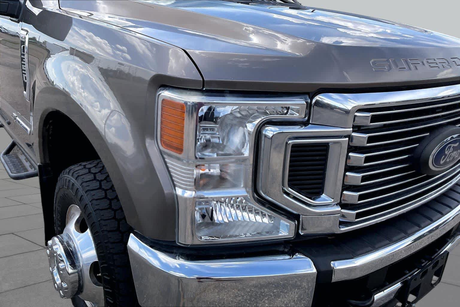 Certified 2022 Ford F350 XL w/ STX Appearance Package AWD/4WD image 26