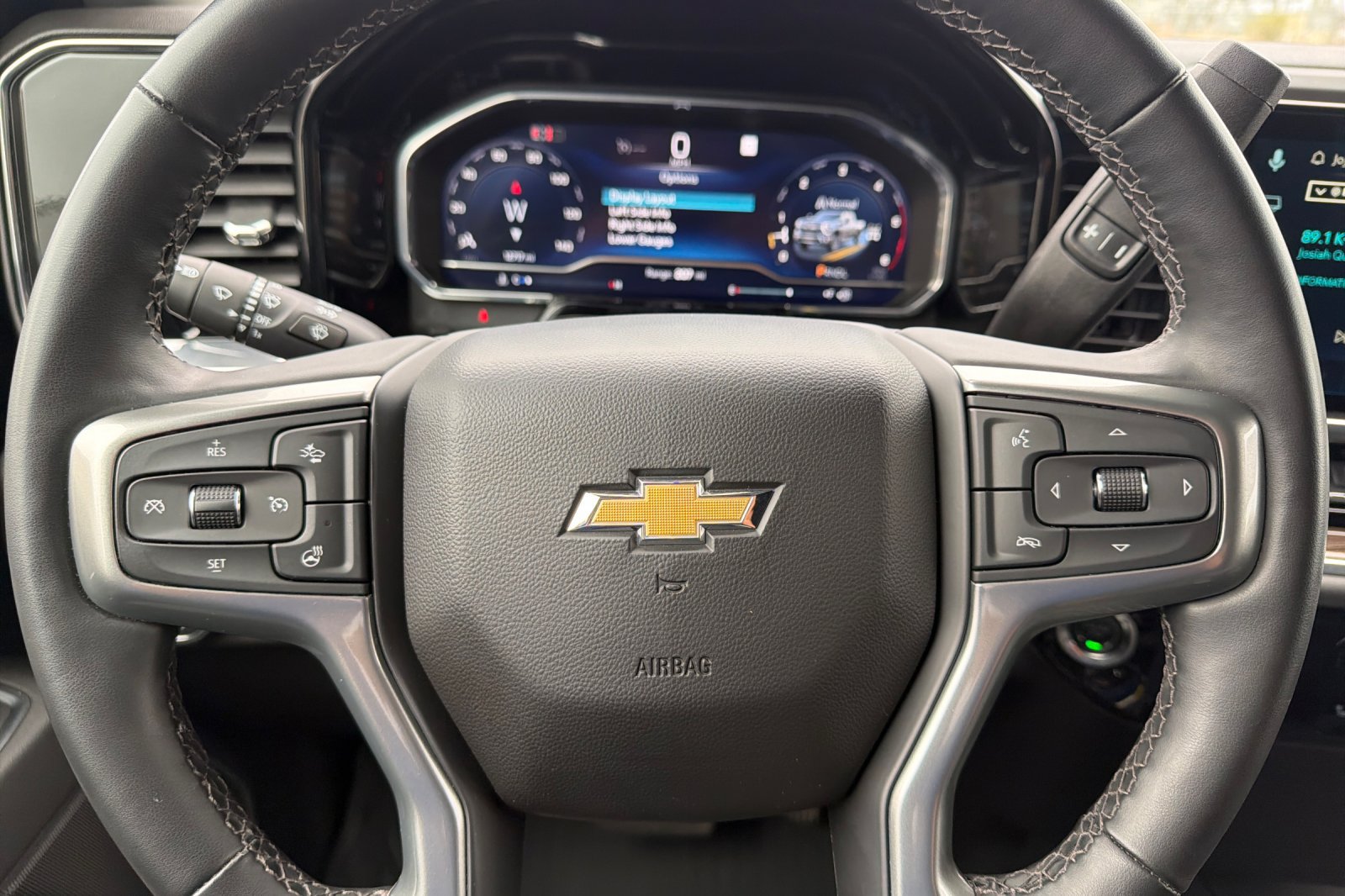 Used 2025 Chevrolet Silverado 2500 LT w/ All Star Edition AWD/4WD image 25