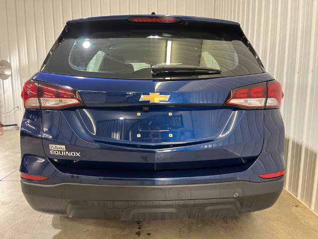 Used 2022 Chevrolet Equinox LS image 3