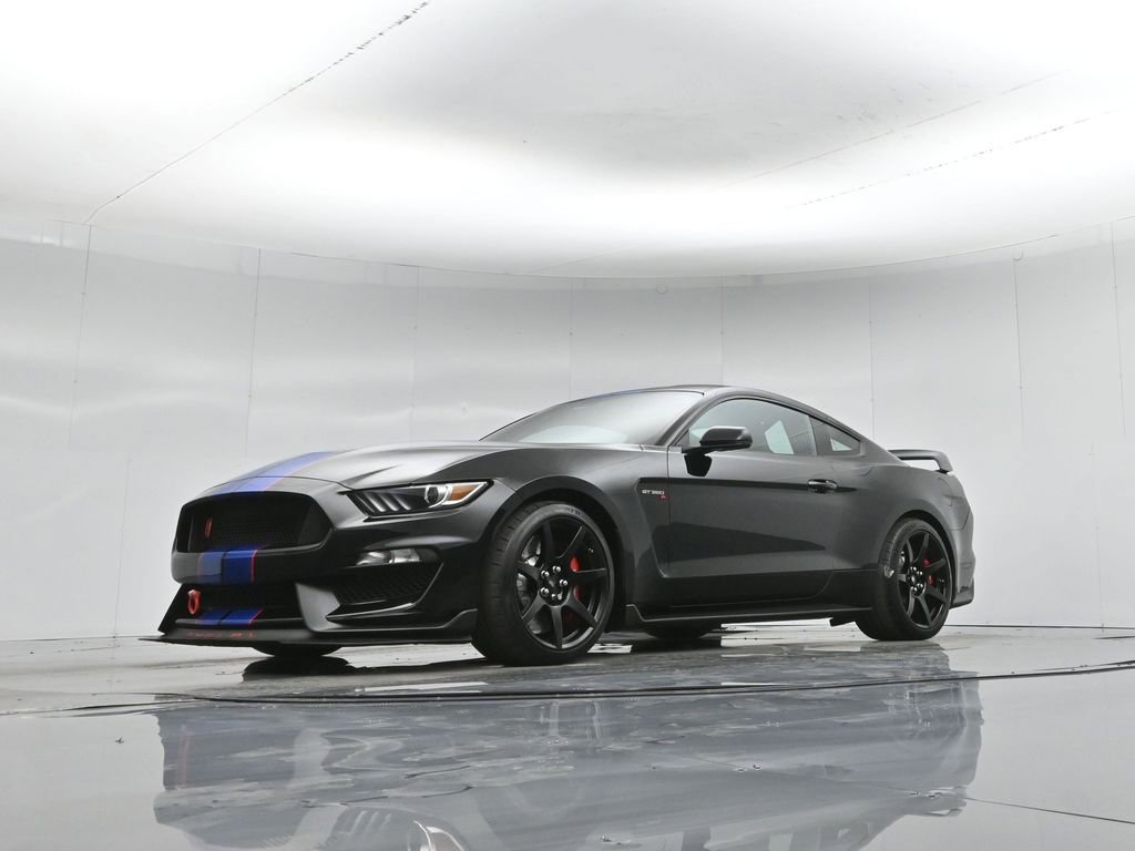Certified 2017 Ford Mustang Shelby GT350R w/ GT350R Equipment Group 920A RWD image 41