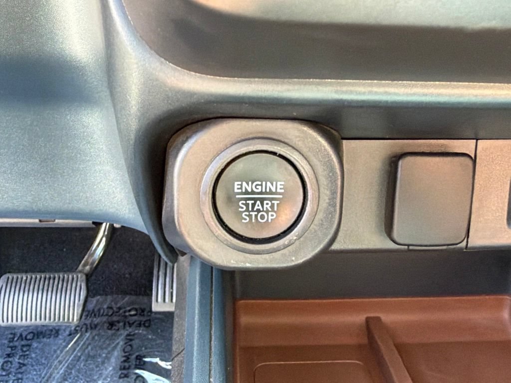 Certified 2024 Ford Maverick Lariat FWD image 30
