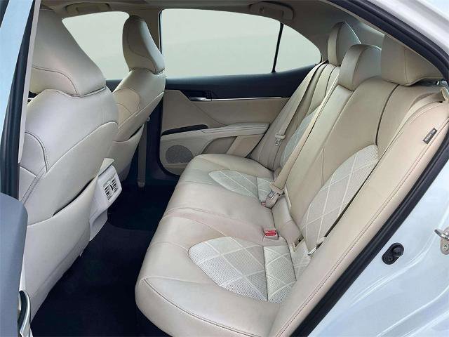 Used 2019 Toyota Camry XLE image 27