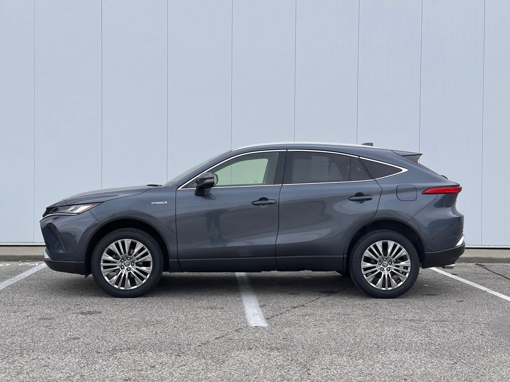 Used 2021 Toyota Venza Limited w/ Advanced Technology Package AWD/4WD image 2