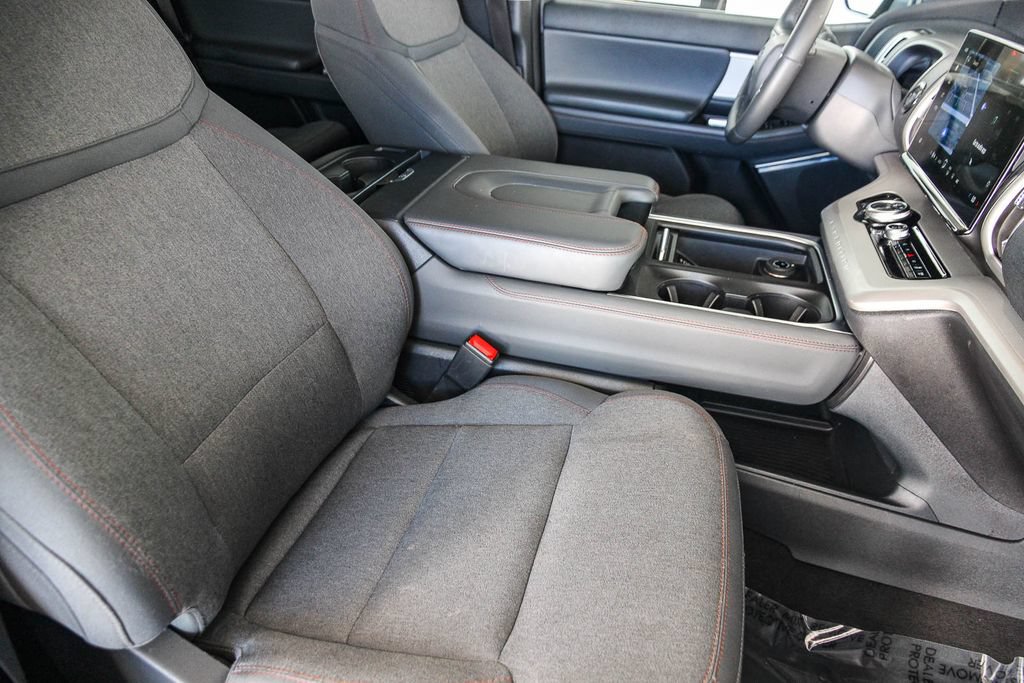 Certified 2025 Ford Expedition Active RWD image 17