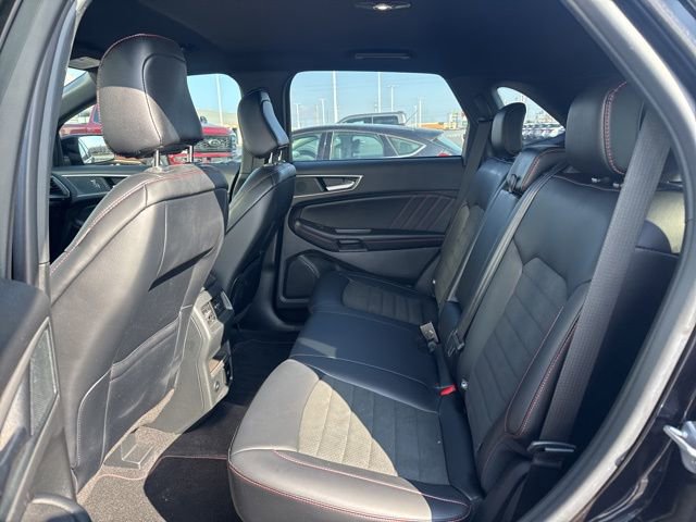 Certified 2024 Ford Edge ST-Line image 12