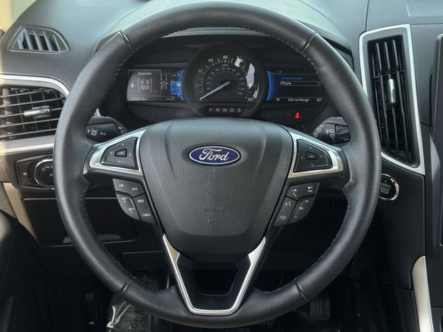 Certified 2023 Ford Edge SEL w/ Convenience Package AWD/4WD image 12