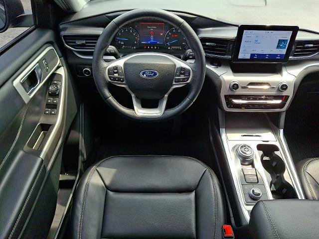 Certified 2023 Ford Explorer XLT w/ Equipment Group 202A AWD/4WD image 12