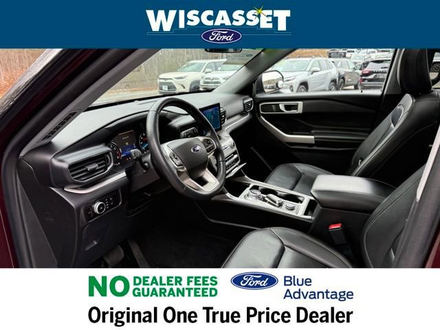 Certified 2023 Ford Explorer XLT w/ Equipment Group 202A image 11