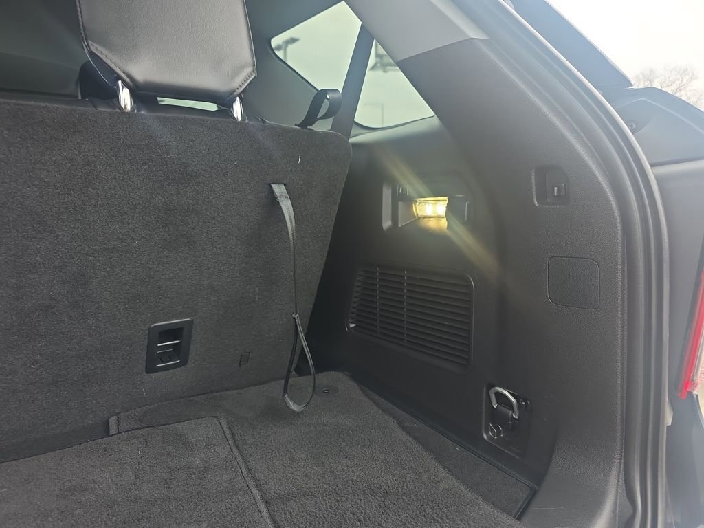 Certified 2024 Ford Explorer XLT w/ Equipment Group 202A image 13