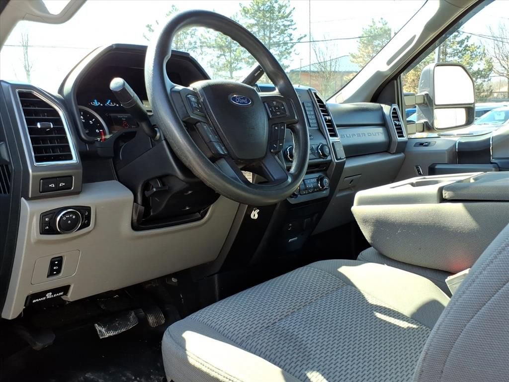 Certified 2017 Ford F250 XLT w/ XLT Value Package image 10