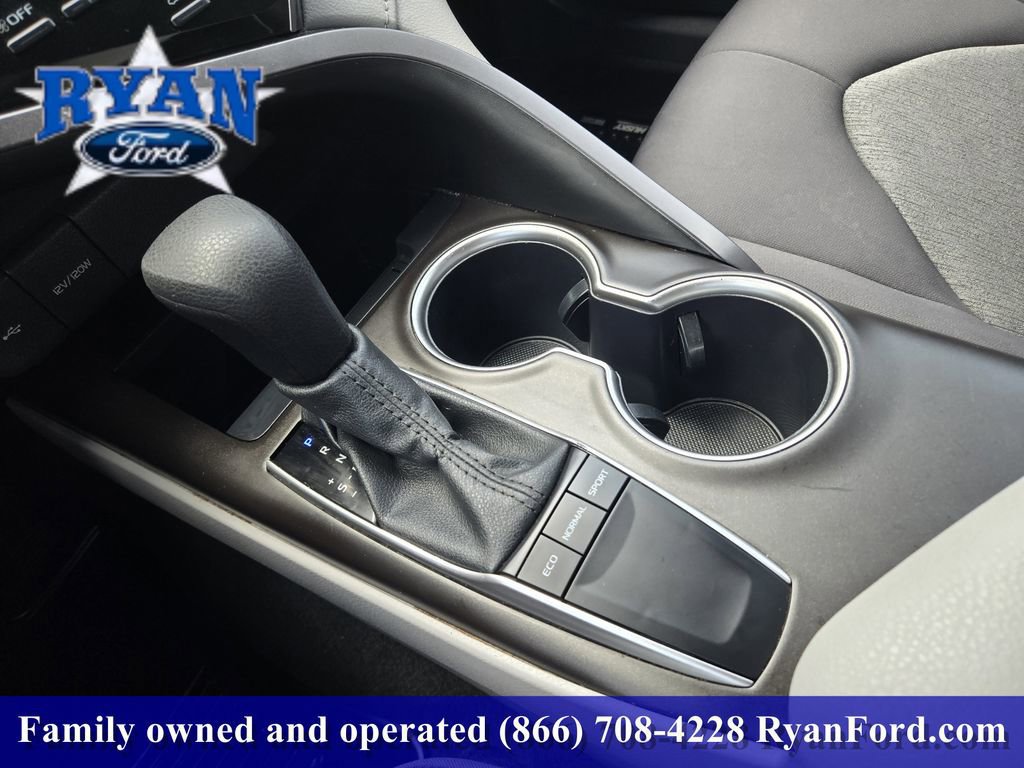 Used 2024 Toyota Camry LE FWD image 15
