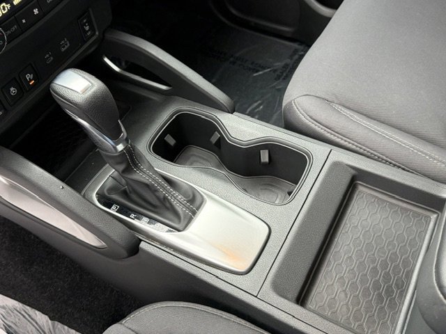 Used 2023 Nissan Frontier SV w/ SV Convenience Package image 17