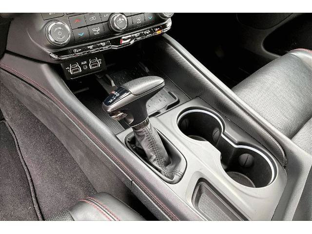 Used 2025 Dodge Durango GT AWD/4WD image 17