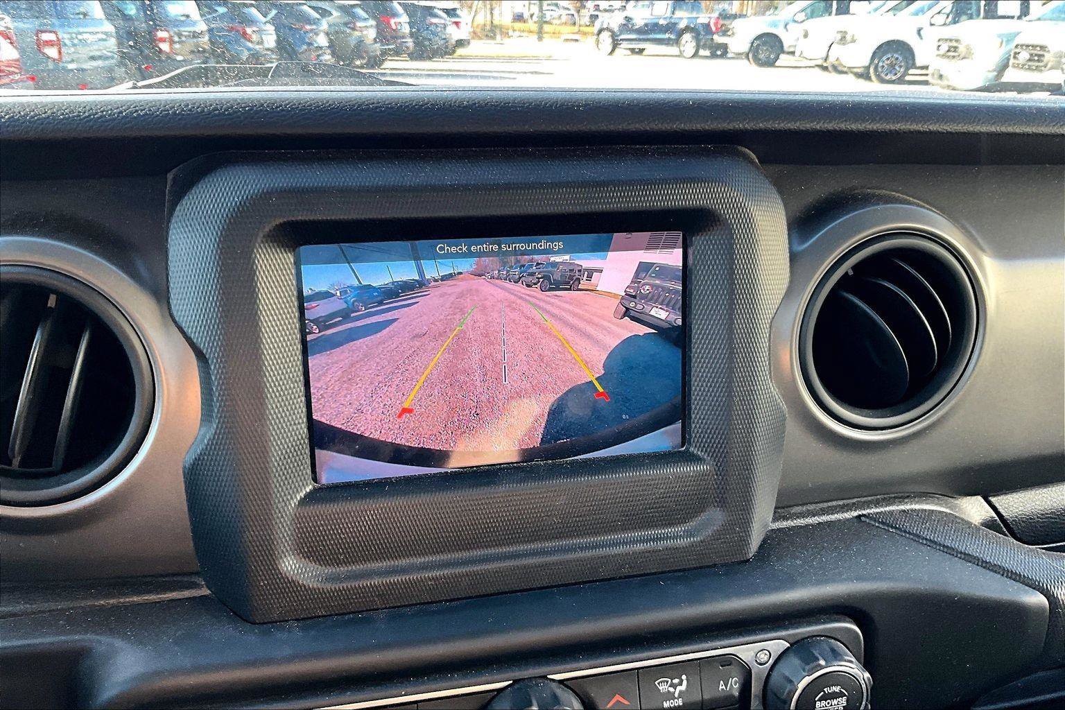 Used 2022 Jeep Wrangler Unlimited Sport image 20