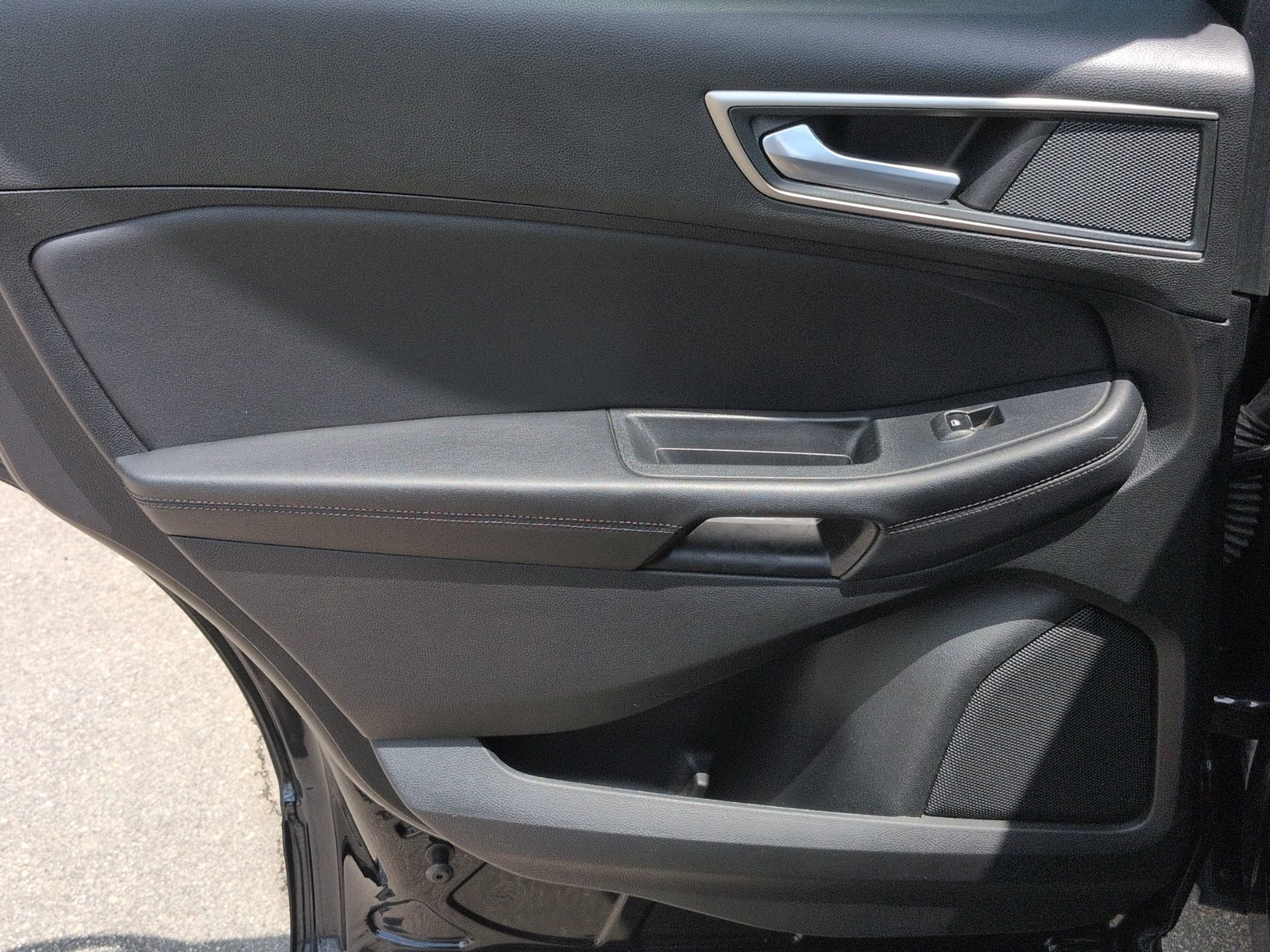 Certified 2024 Ford Edge SEL AWD/4WD image 28
