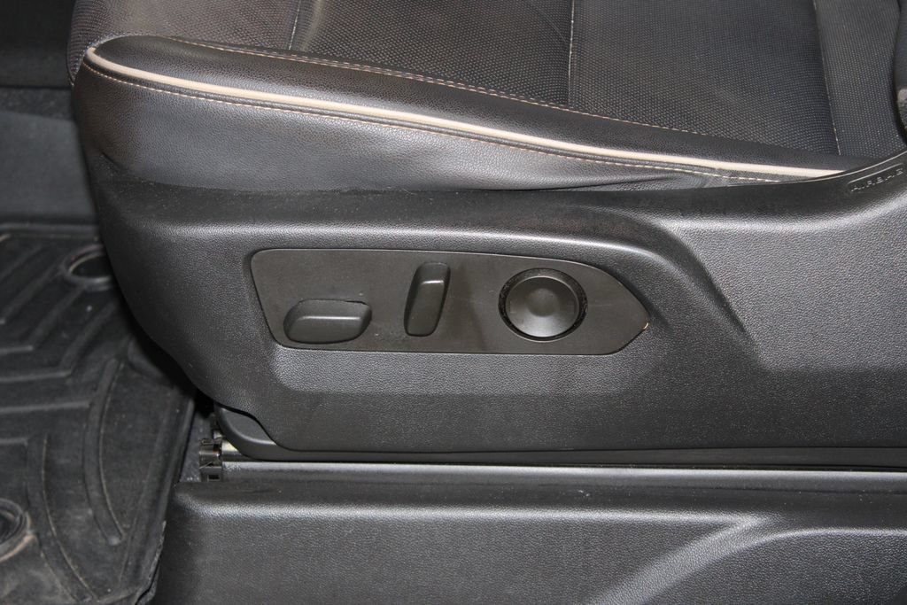 Used 2022 Chevrolet Suburban Premier RWD image 22