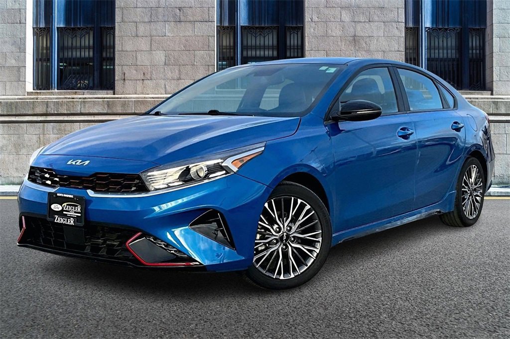 Used 2022 Kia Forte GT-Line w/ GT-Line Premium Package video 2