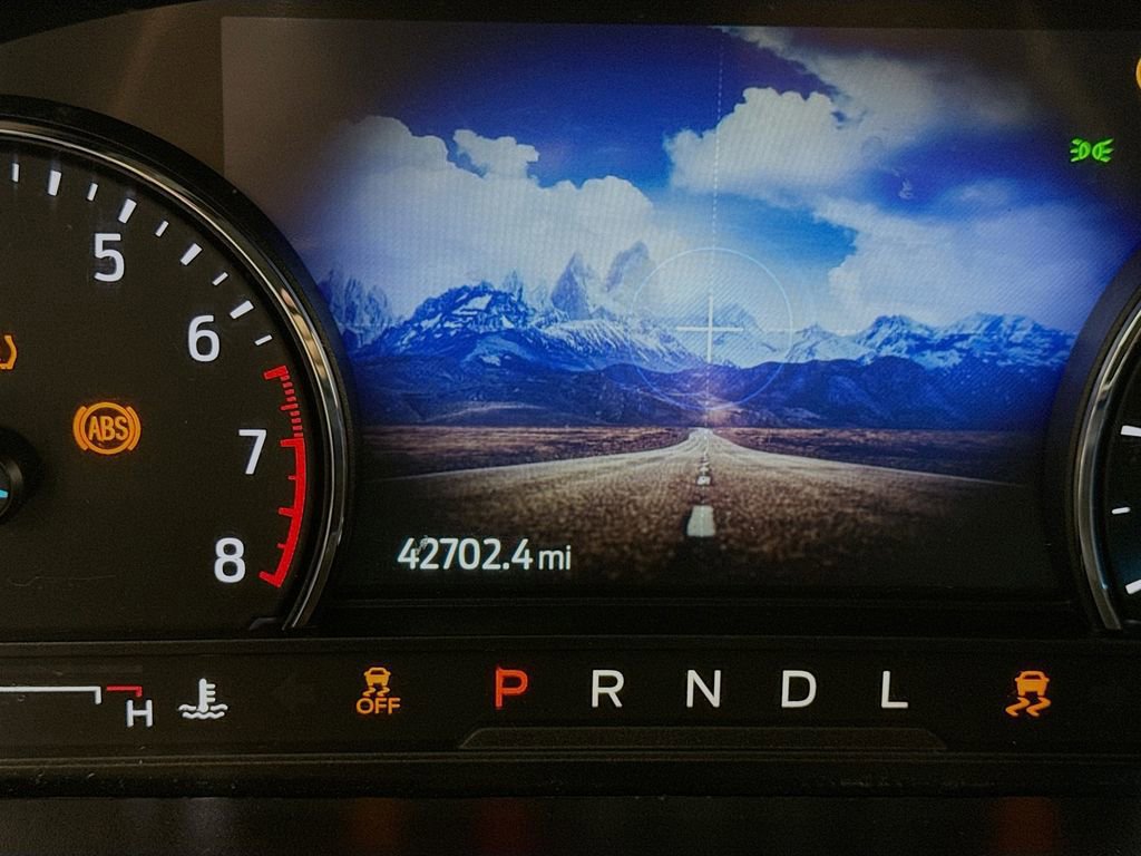 Certified 2022 Ford Explorer XLT w/ Equipment Group 202A image 12