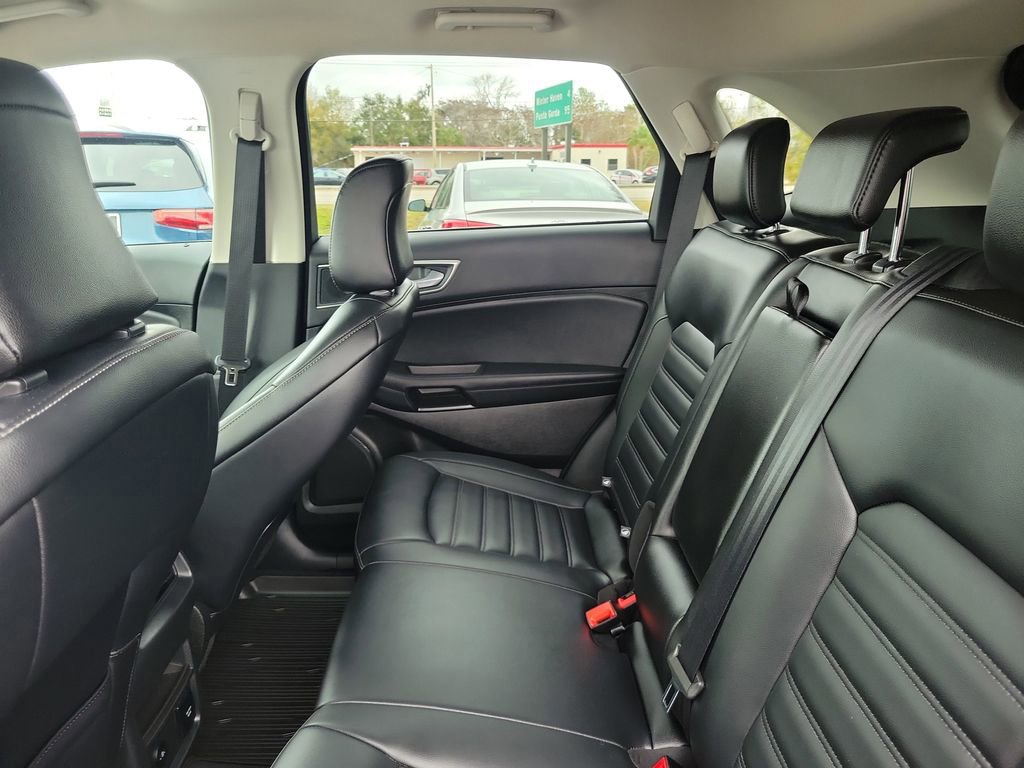 Certified 2022 Ford Edge SEL w/ Convenience Package image 10