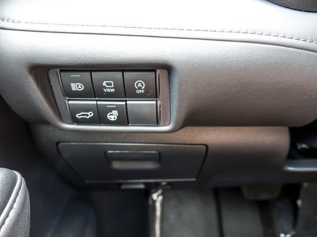 Used 2024 Toyota Highlander Platinum AWD/4WD image 26