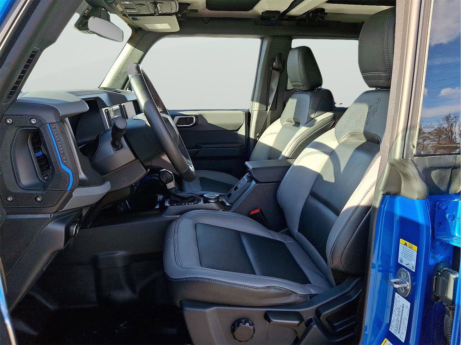 Certified 2024 Ford Bronco Black Diamond image 13