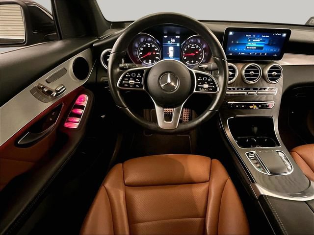 Used 2022 Mercedes-Benz GLC 300 4MATIC image 5