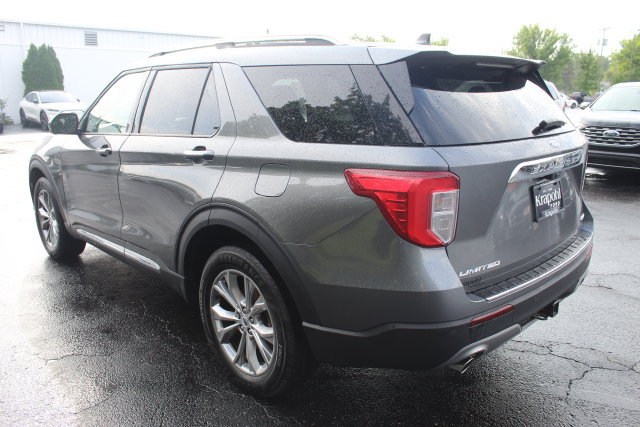 Certified 2023 Ford Explorer Limited w/ Class IV Trailer Tow Package AWD/4WD image 12