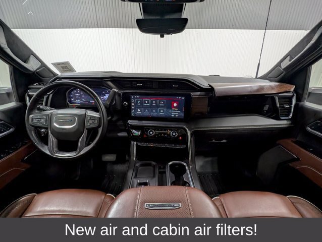 Used 2025 GMC Sierra 2500 Denali Ultimate AWD/4WD image 3