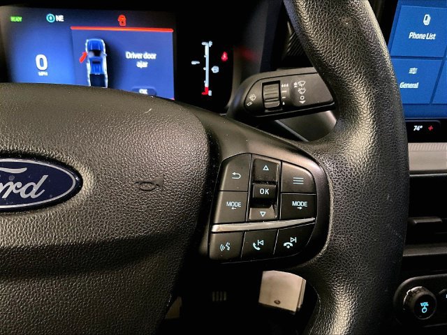 Certified 2025 Ford Maverick XL FWD image 18