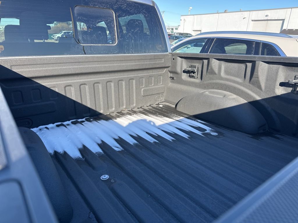 Certified 2022 Ford F150 XLT w/ XLT Black Appearance Package image 15