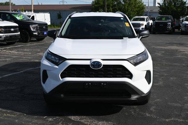 Used 2021 Toyota RAV4 LE AWD/4WD image 6