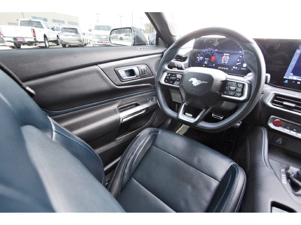 Certified 2025 Ford Mustang GT Premium RWD image 10