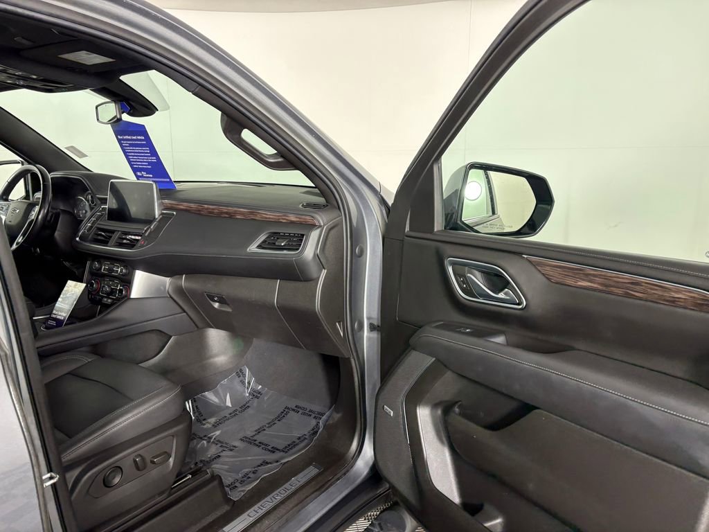 Used 2021 Chevrolet Tahoe Z71 AWD/4WD image 39