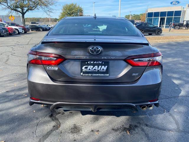 Used 2021 Toyota Camry SE image 6