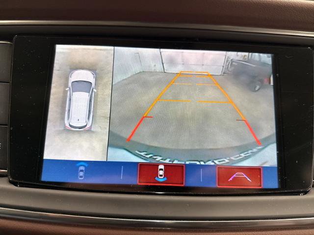 Used 2019 Buick Enclave Avenir w/ Avenir Technology Package image 21