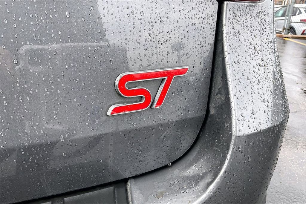 Certified 2021 Ford Explorer ST w/ Equipment Group 401A image 31