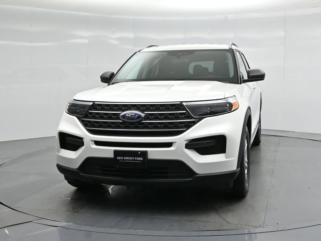 Certified 2024 Ford Explorer XLT RWD image 52