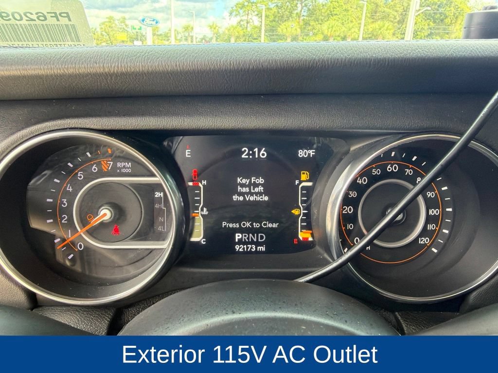 Used 2020 Jeep Gladiator Overland AWD/4WD image 16
