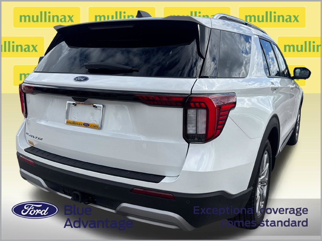 Certified 2026 Ford Explorer Platinum RWD image 4