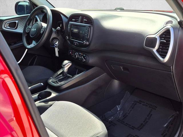 Used 2024 Kia Soul LX FWD image 21
