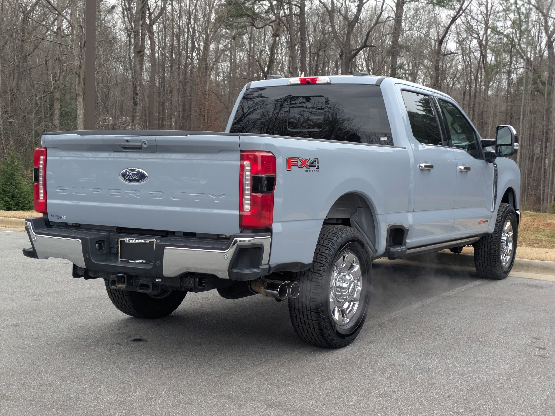 Certified 2024 Ford F350 Lariat w/ Chrome Package image 4