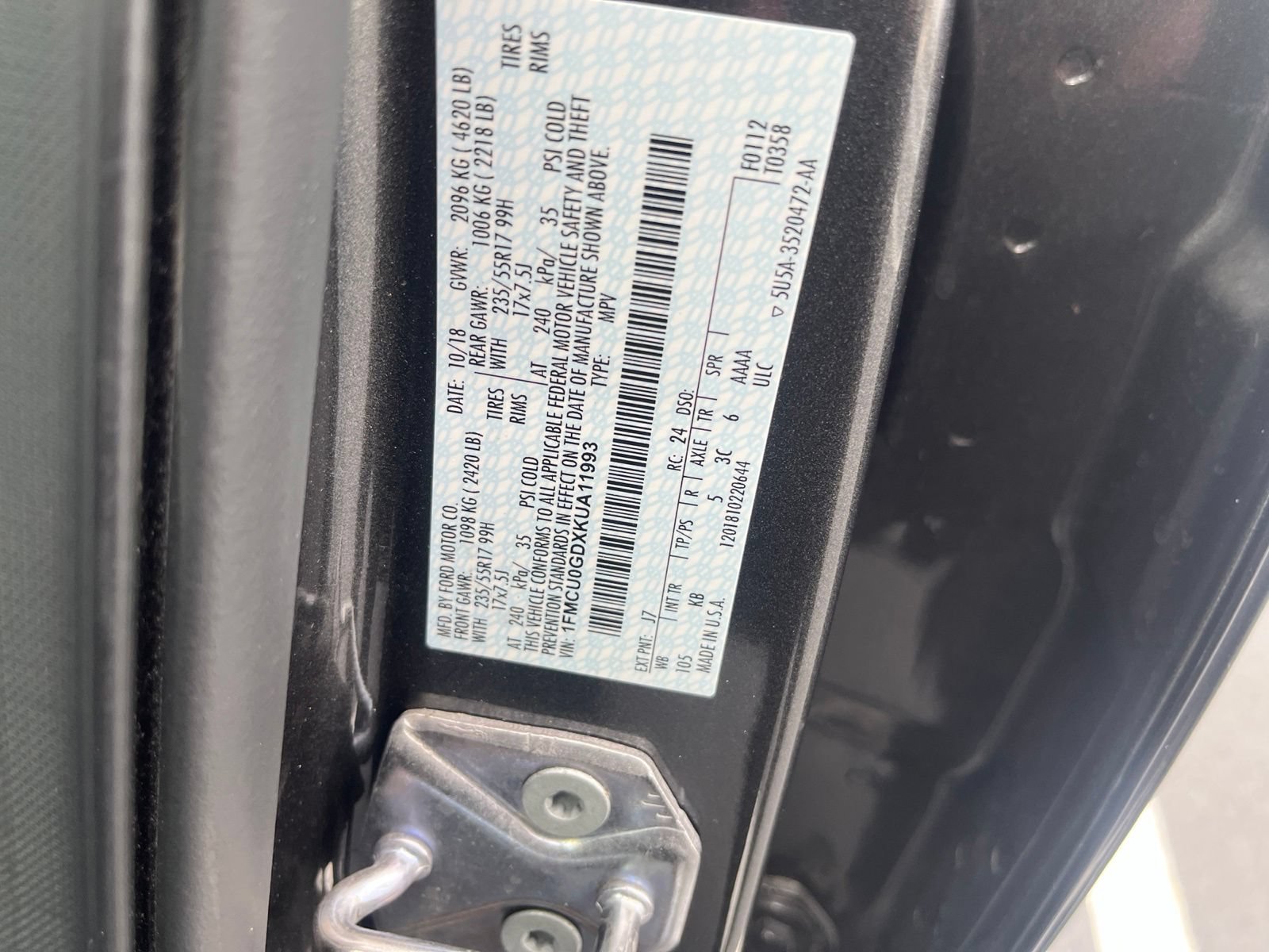 Certified 2019 Ford Escape SE FWD image 4