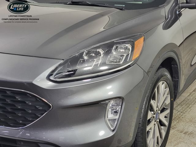 Certified 2022 Ford Escape Titanium w/ Class II Trailer Tow Package AWD/4WD image 10