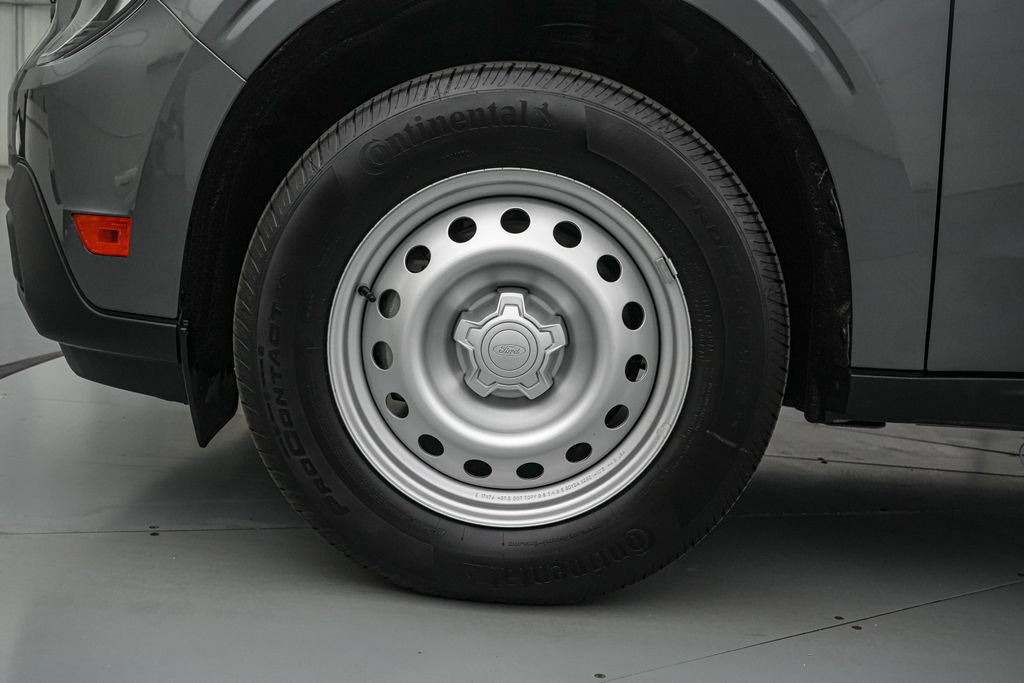 Certified 2025 Ford Maverick XL FWD image 11