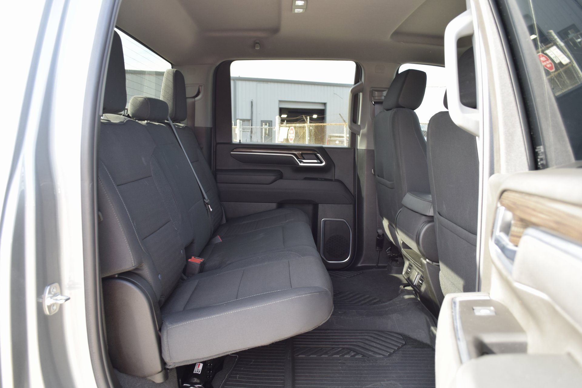 Used 2025 Chevrolet Silverado 2500 LT w/ Texas Edition image 22