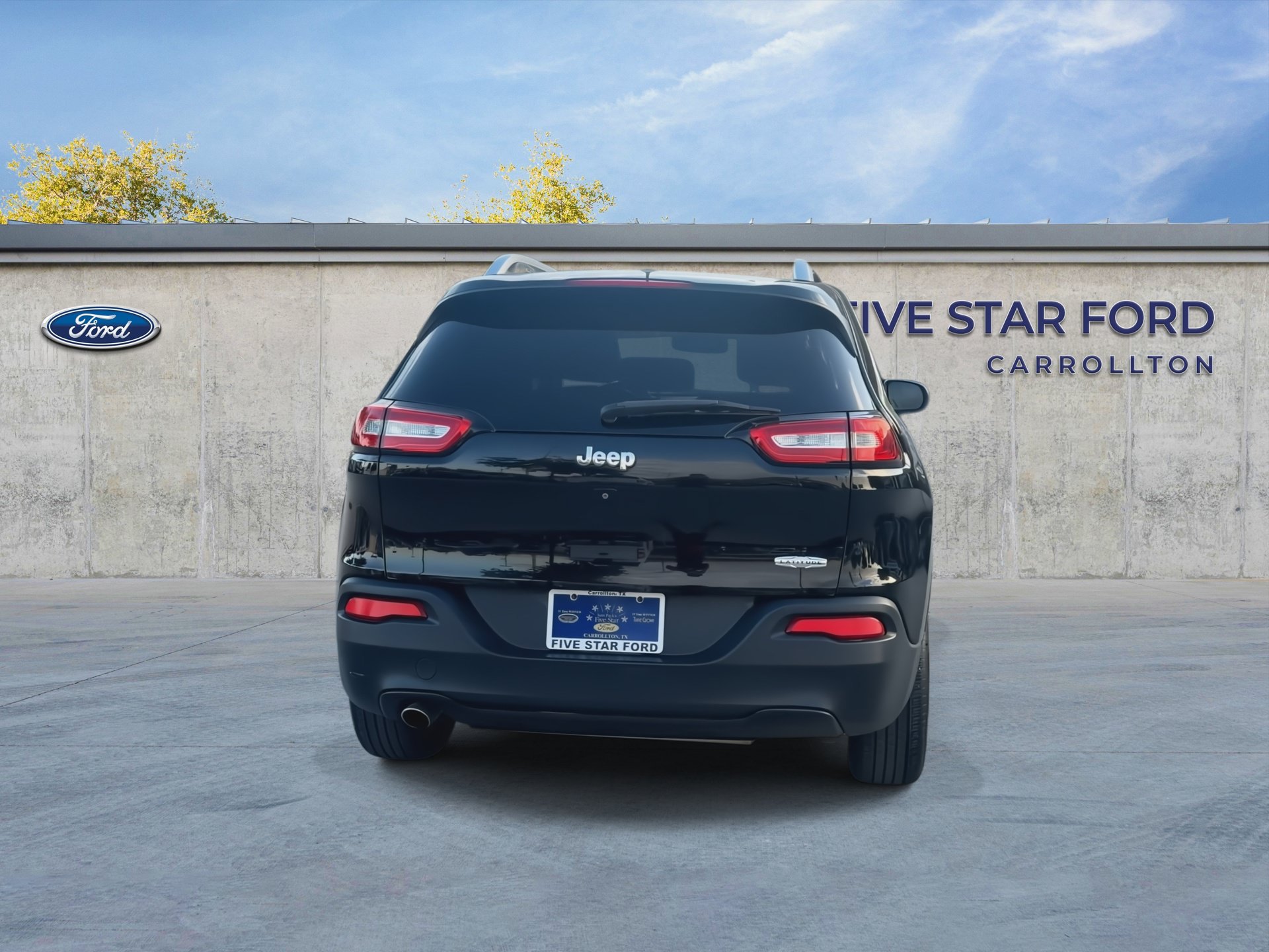 Used 2018 Jeep Cherokee Latitude Plus FWD image 7
