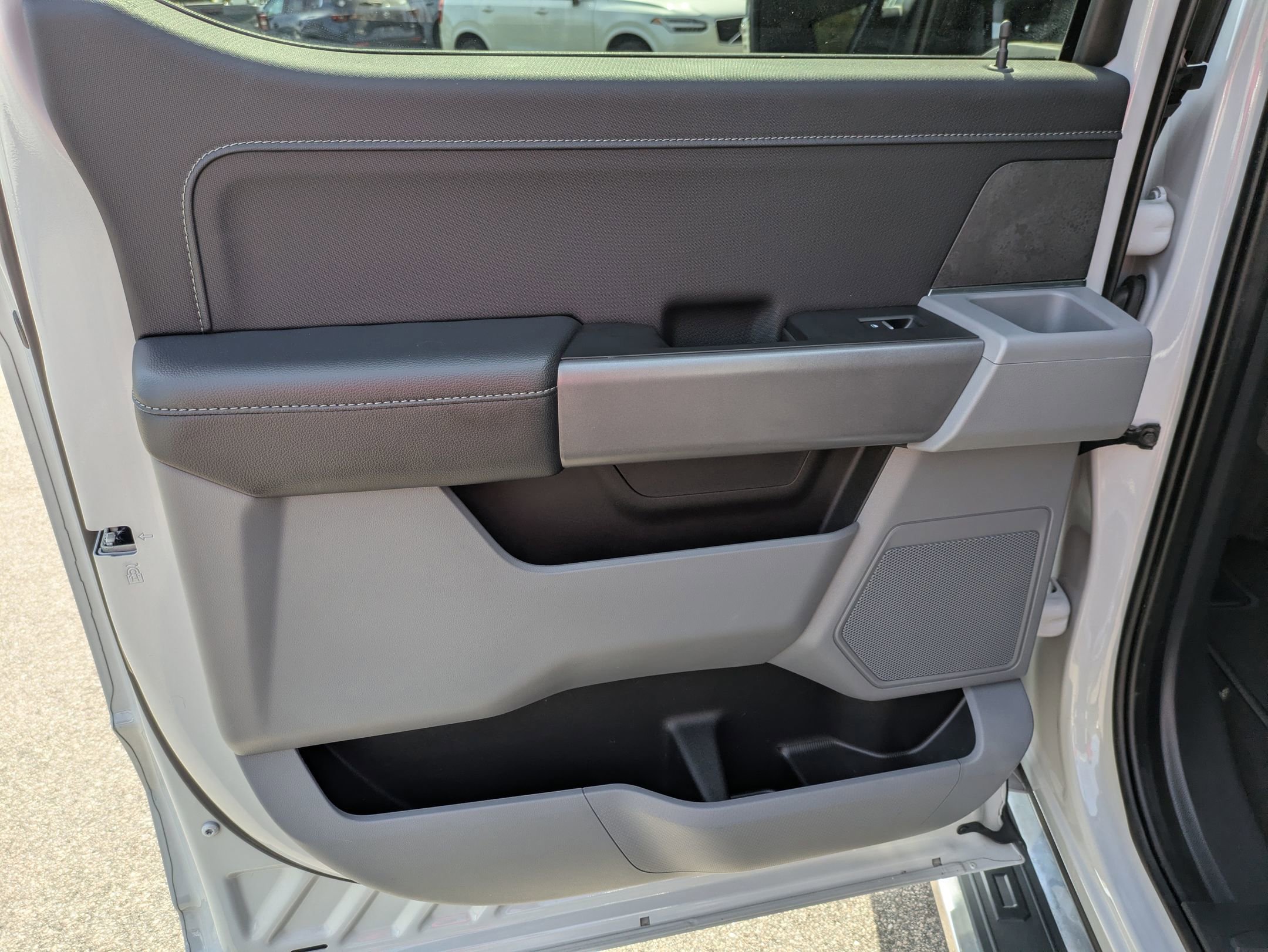 Certified 2024 Ford F150 XLT w/ Equipment Group 302A MID image 34