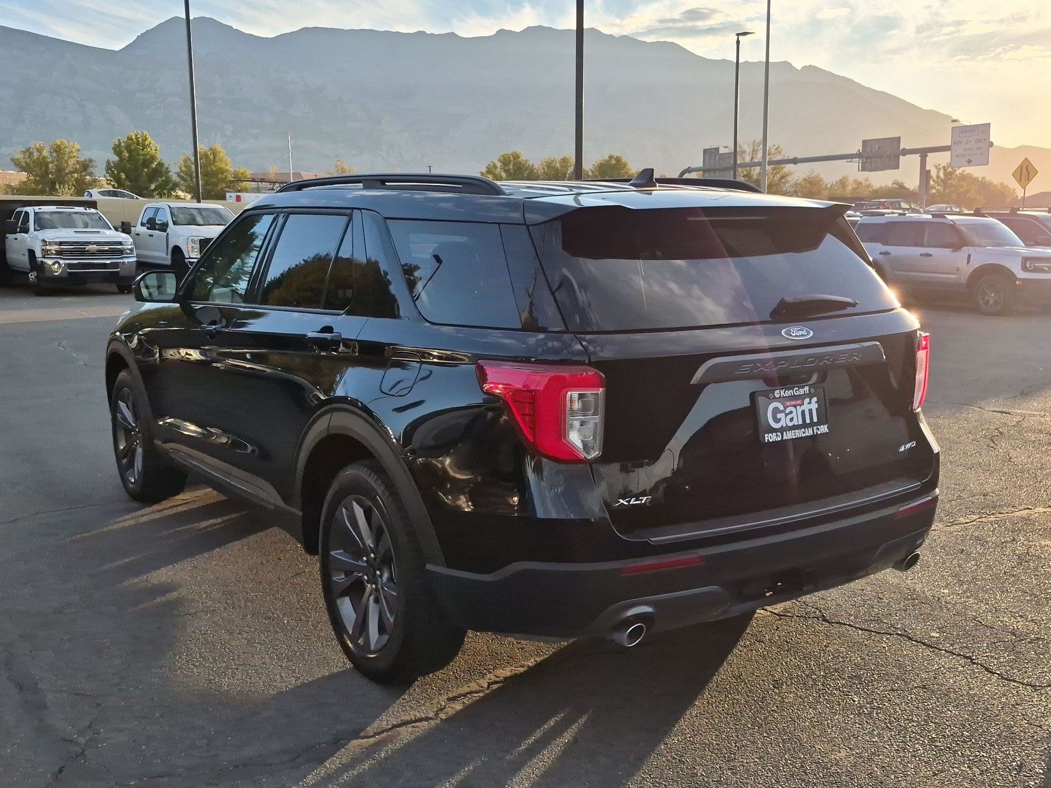 Certified 2024 Ford Explorer XLT w/ Equipment Group 202A AWD/4WD image 8